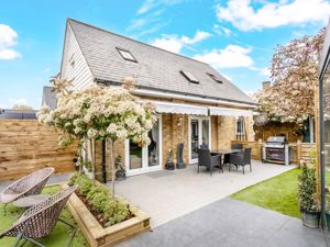 Photo 35- click for photo gallery